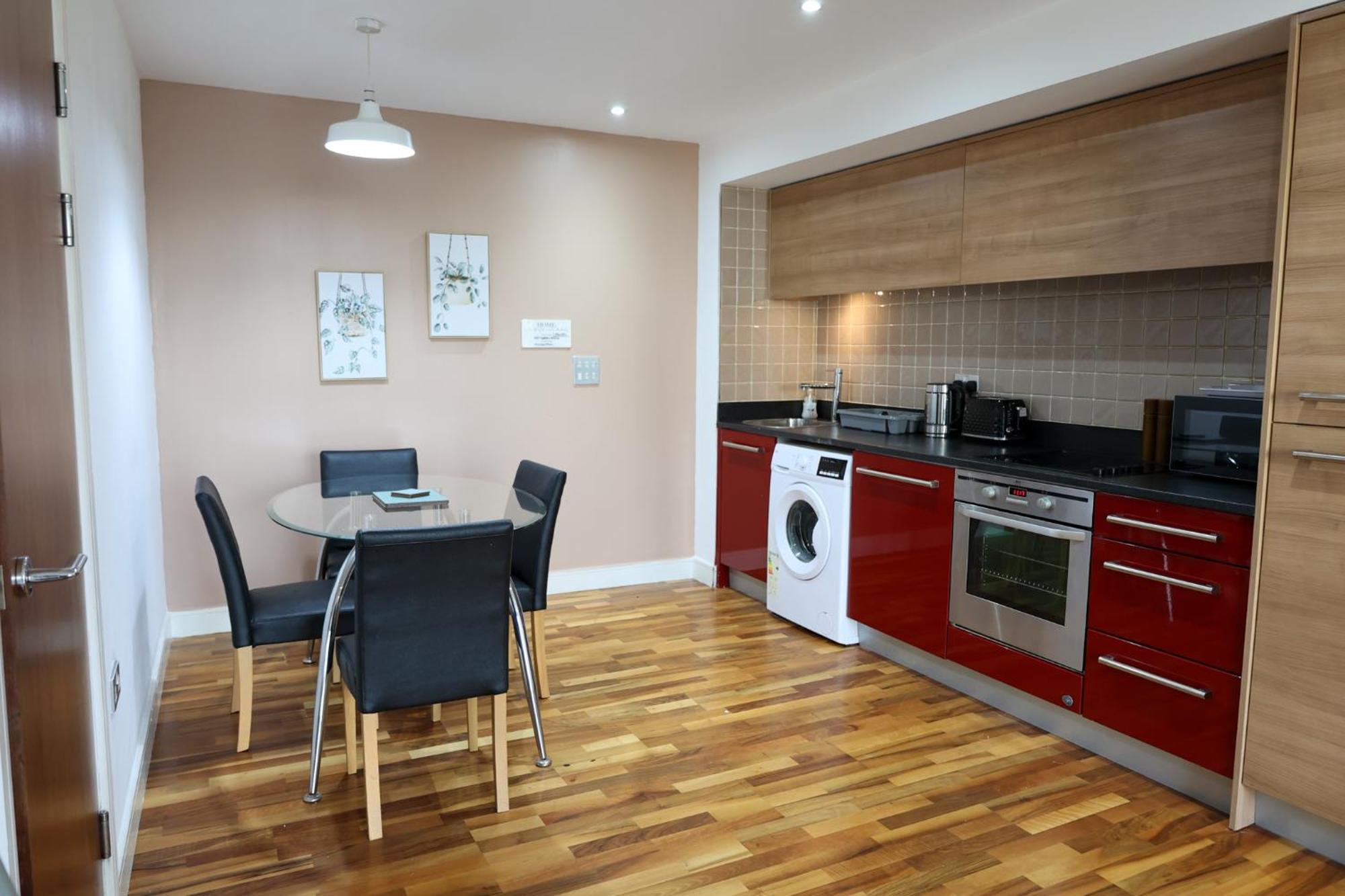 Centrally Located 1Br Apt Near Edg Cricket, University Of Bham, Priory Hospital & Cannon Hill Park Бирмингам Екстериор снимка