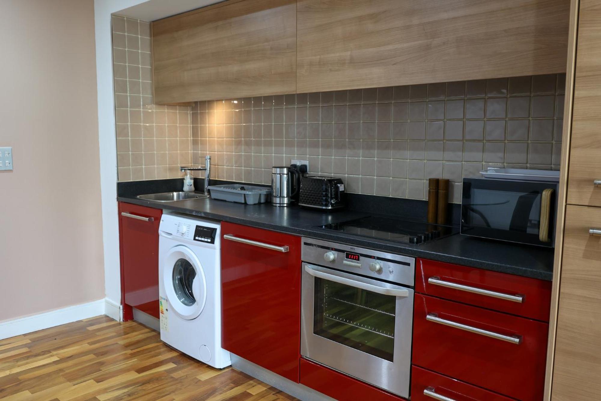 Centrally Located 1Br Apt Near Edg Cricket, University Of Bham, Priory Hospital & Cannon Hill Park Бирмингам Екстериор снимка