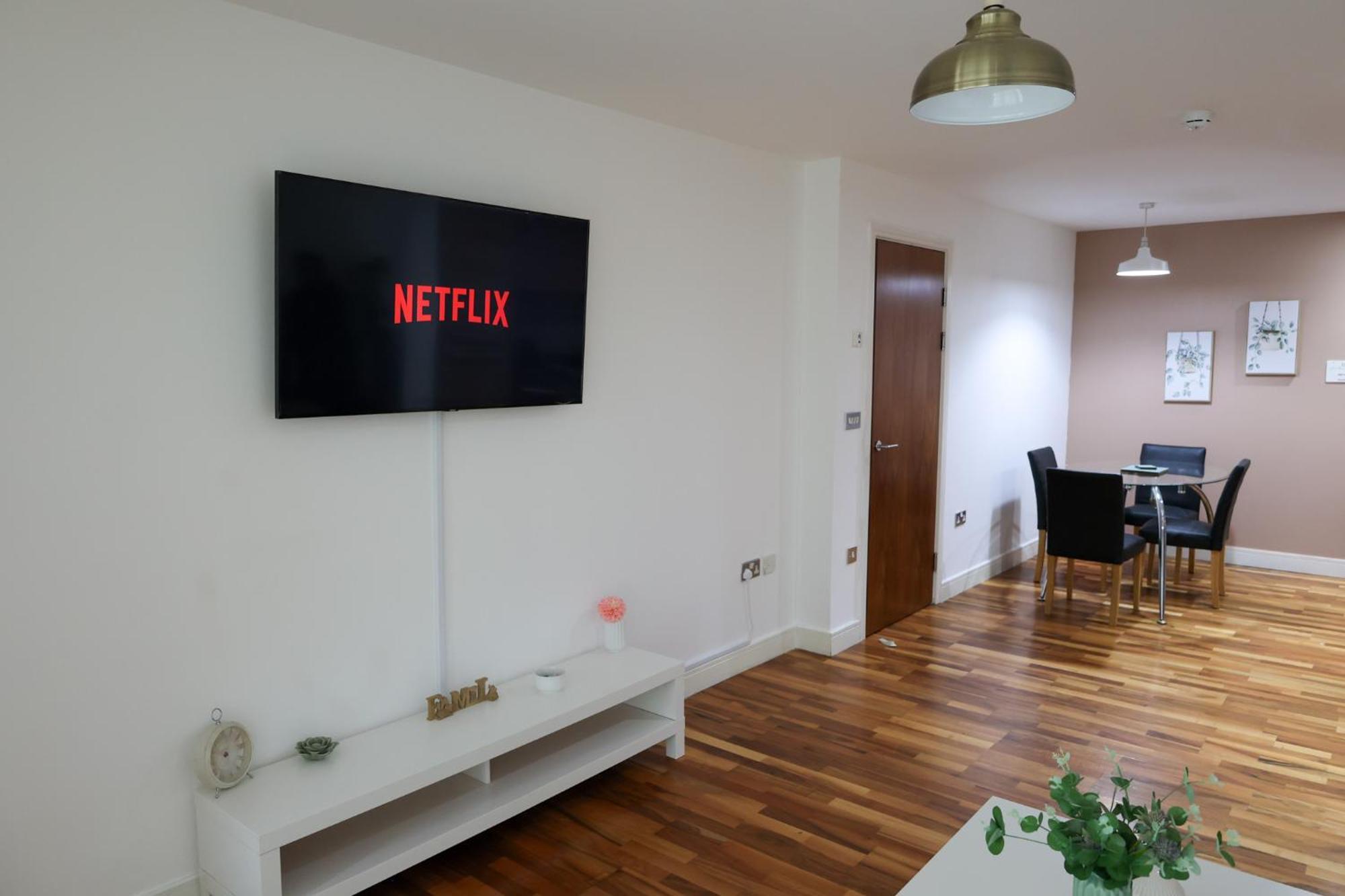 Centrally Located 1Br Apt Near Edg Cricket, University Of Bham, Priory Hospital & Cannon Hill Park Бирмингам Екстериор снимка
