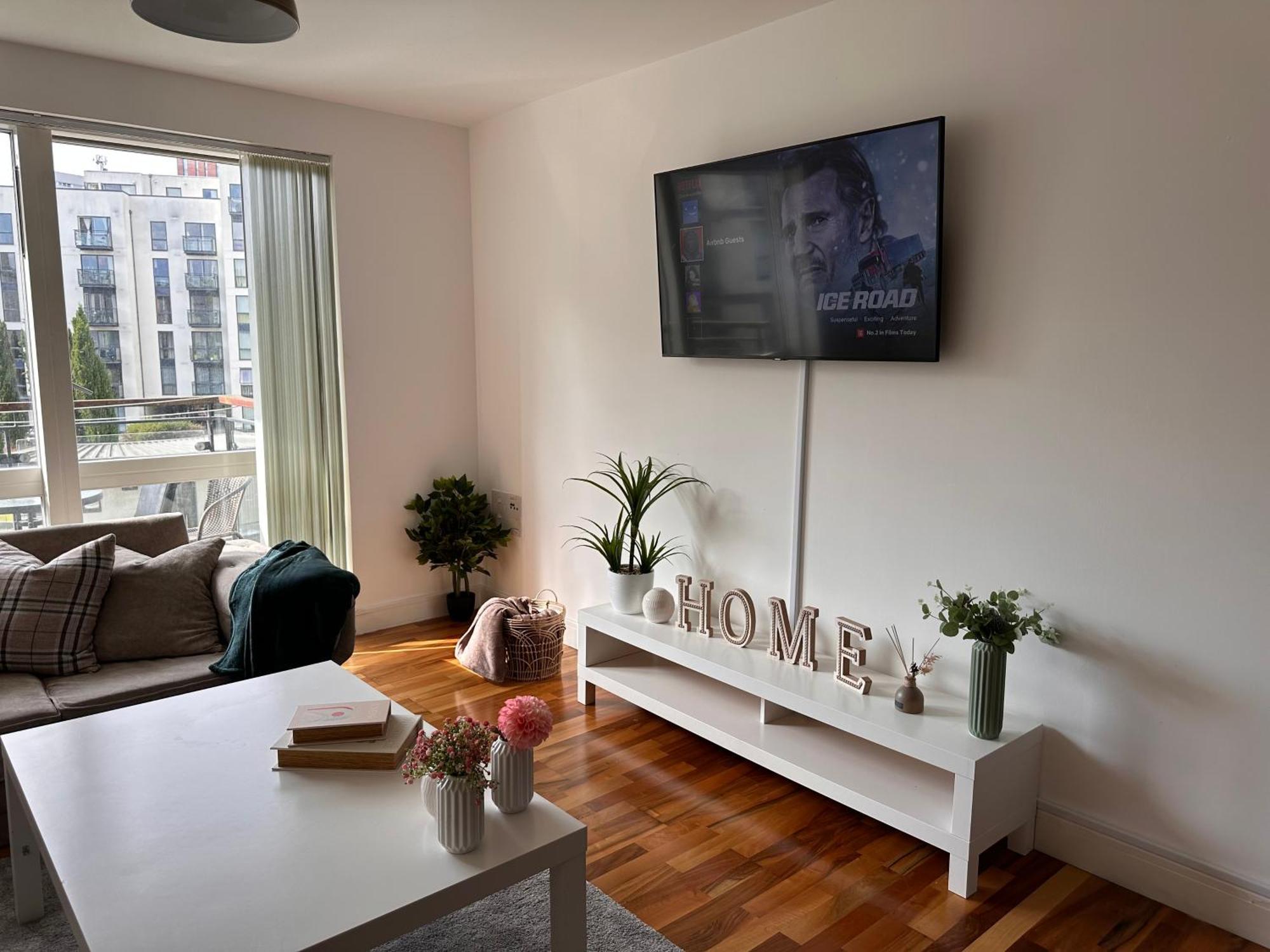 Centrally Located 1Br Apt Near Edg Cricket, University Of Bham, Priory Hospital & Cannon Hill Park Бирмингам Екстериор снимка
